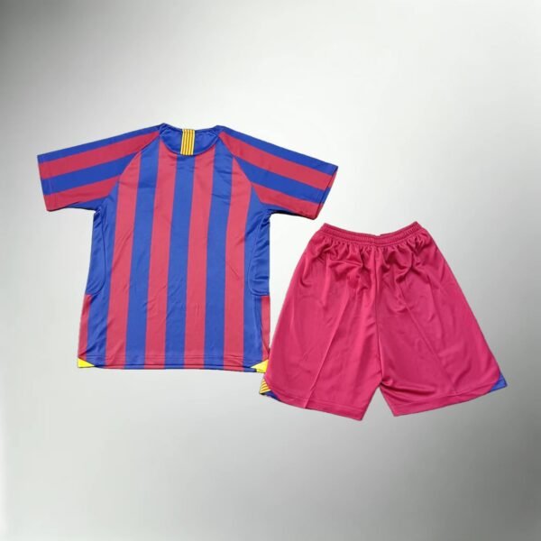Barcelona 2005-2006 Home Kit Kids Size - Image 1